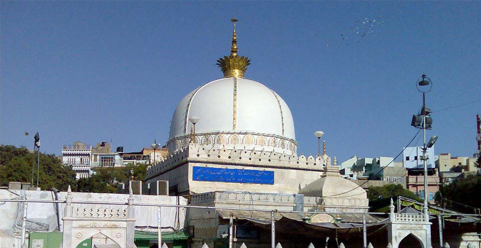 KHWAJA MOINUDDIN CHISHTI DARGAH SHARIF